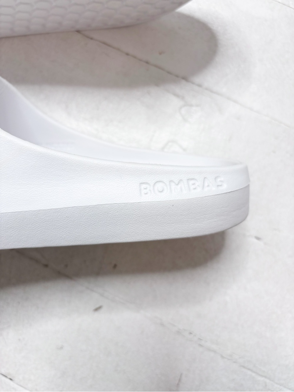 Bombas Friday Sandal Slides White Size 7 WORN ONCE! - Picture 4 of 8